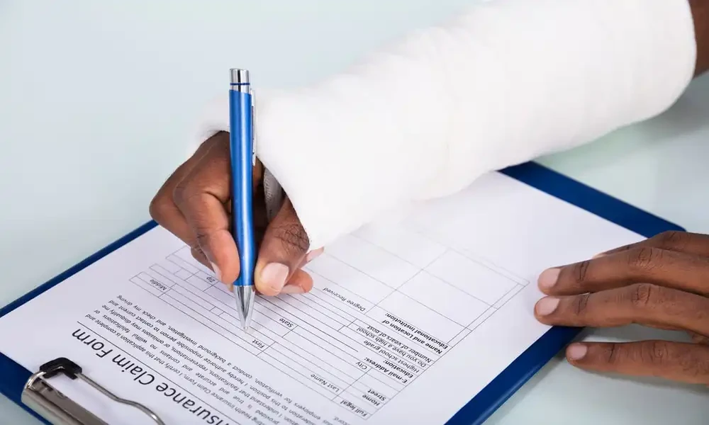 How An Omaha Work Injury Lawyer Can Help After A Workplace Accident